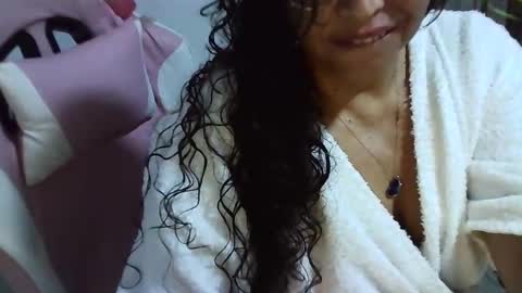 Snapshot of doll78latin chatting on 20, 9, 2025 doll78latin online show from 20, 9, 2025