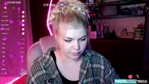 Chloe online show from 4, 12, 2024