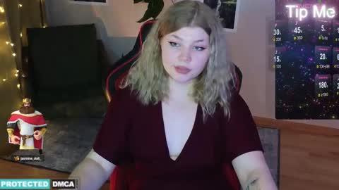 Chloe online show from 4, 1, 2025