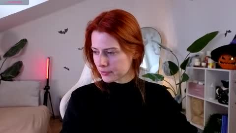 Your doll Lesli online show from 5, 11, 2025