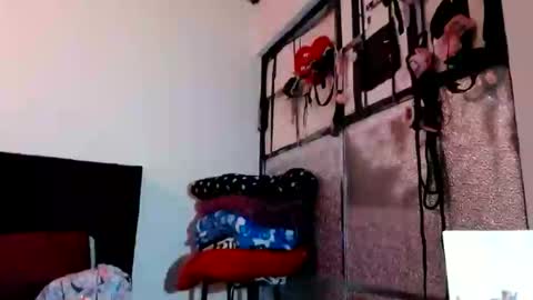 Catherine XXX online show from 13, 1, 2025