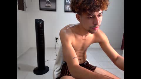 Snapshot of dollarhot30 chatting on 18, 2, 2026 DollarHot30 online show from 18, 2, 2026