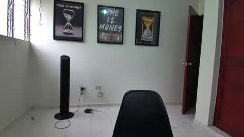 Snapshot of dollarhot30 chatting on 25, 2, 2026 DollarHot30 online show from 25, 2, 2026