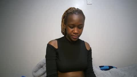 Snapshot of dollberry chatting on 13, 12, 2024 dollberry online show from 13, 12, 2024