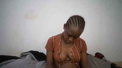 Snapshot of dollberry chatting on 22, 2, 2025 dollberry online show from 22, 2, 2025