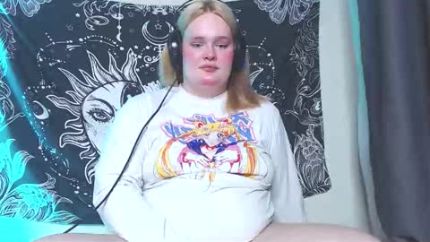 Miss Rose online show from 8, 10, 2025