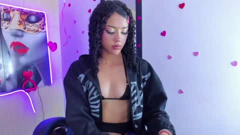 Snapshot of dolly_boob chatting on 5, 5, 2026 dolly_boob online show from 5, 5, 2026