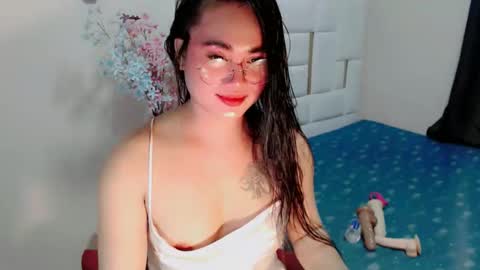 YUMEE online show from 16, 9, 2025