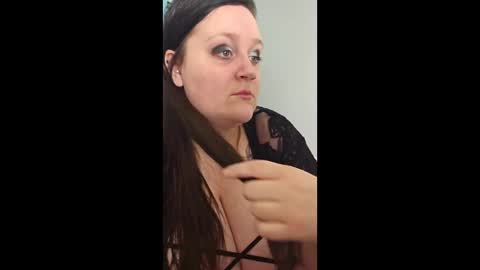 dollydarkside online show from 1, 3, 2026