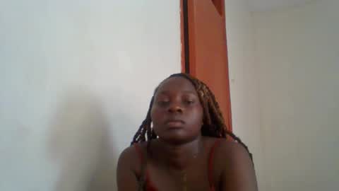 Snapshot of dollyvee chatting on 14, 4, 2026 dollyvee online show from 14, 4, 2026