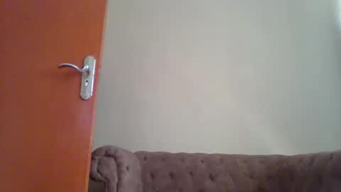 Snapshot of dollyvee chatting on 7, 6, 2026 dollyvee online show from 7, 6, 2026