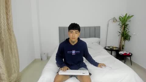 Snapshot of domi_master chatting on 8, 3, 2025 MASTER online show from 8, 3, 2025