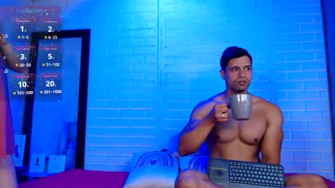 Dominc berry online show from 27, 9, 2025