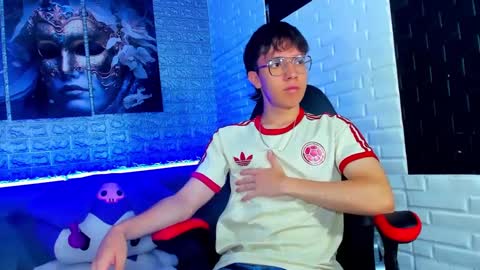 dominic_carminex online show from 12, 10, 2025