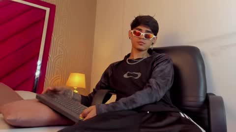 Snapshot of dominic_foox chatting on 20, 2, 2026 Dominic foox online show from 20, 2, 2026