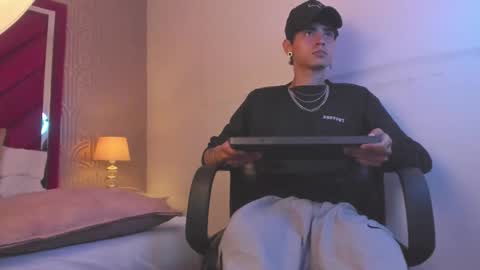 Snapshot of dominic_foox chatting on 24, 2, 2026 Dominic foox online show from 24, 2, 2026