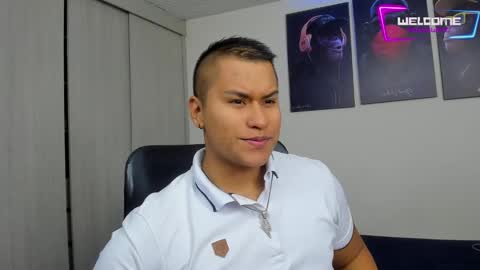 Snapshot of dominic_silva chatting on 12, 1, 2025 Dominic online show from 12, 1, 2025