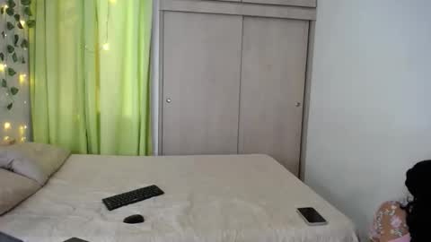 dominic_sofia online show from 15, 5, 2026