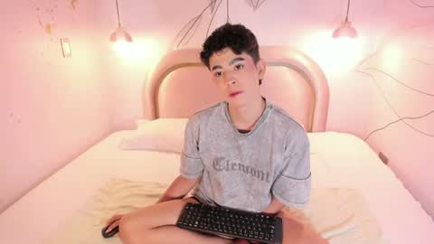 DOMINIC  online show from 24, 6, 2026
