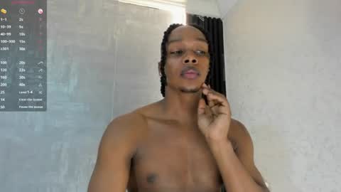 Snapshot of dominicsccott chatting on 10, 6, 2026 Dominicscott online show from 10, 6, 2026