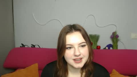 dominikaak online show from 6, 3, 2026