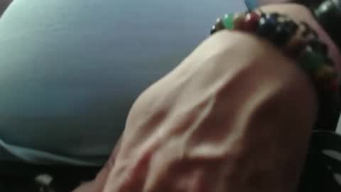 Dominique online show from 27, 2, 2025