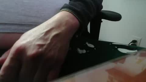 Dominique online show from 3, 3, 2025