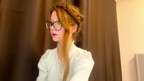 Snapshot of domitilabarrus chatting on 24, 2, 2026 Kira online show from 24, 2, 2026