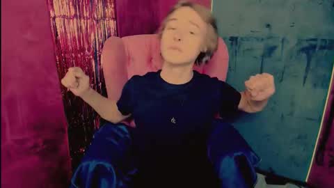 Snapshot of donald_brooks chatting on 17, 12, 2025 Donald online show from 17, 12, 2025