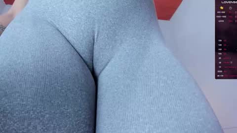 Snapshot of donnapaul_ chatting on 17, 9, 2025 Paula DiazGMT-5 0730 - 1400 online show from 17, 9, 2025