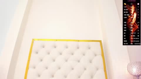 Snapshot of donnapaul_ chatting on 24, 11, 2025 Paula DiazGMT-5 0730 - 1400 online show from 24, 11, 2025