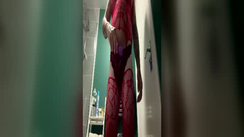 Snapshot of donnylove69 chatting on 20, 6, 2026 Panties and stockings tranny online show from 20, 6, 2026