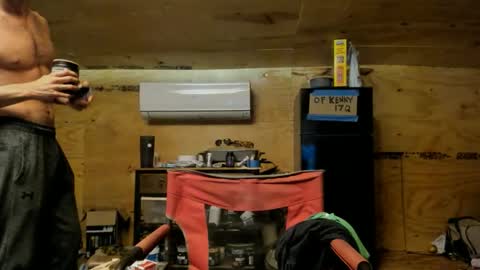 Snapshot of dontjumpoffthebridge chatting on 13, 4, 2026 dontjumpoffthebridge online show from 13, 4, 2026