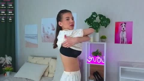 Snapshot of dorarindels chatting on 3, 4, 2026 Kiki online show from 3, 4, 2026