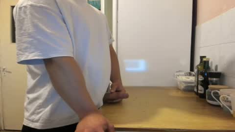 menu  below online show from 2, 6, 2026