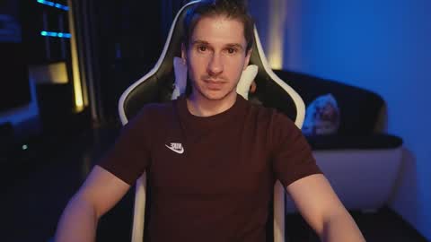Dorian Reyes online show from 5, 6, 2026
