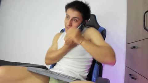 dorman_boy online show from 10, 11, 2025