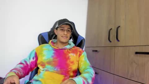 dorman_boy online show from 22, 12, 2025