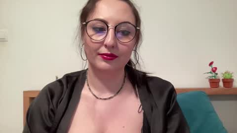 Snapshot of dorothydolly chatting on 16, 4, 2026 Dorothy online show from 16, 4, 2026