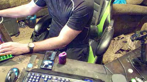 DotYourEyezez  online show from 6, 12, 2024