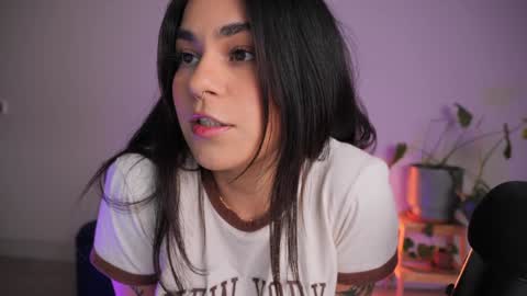 Snapshot of doubedeesarai chatting on 26, 9, 2025 Sara online show from 26, 9, 2025