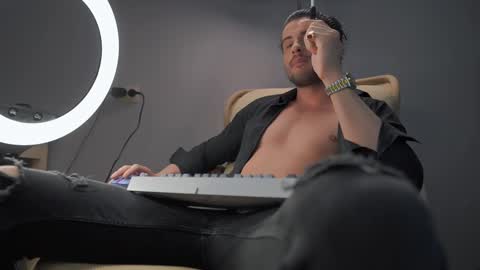 Snapshot of double_luckystrike chatting on 14, 2, 2025 Keen online show from 14, 2, 2025