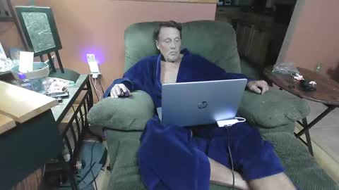 Snapshot of doubletrouble59 chatting on 20, 10, 2025 Double Trouble online show from 20, 10, 2025