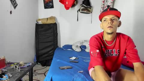 douglas_gallegos online show from 13, 2, 2026