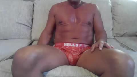 Snapshot of downdog925 chatting on 1, 11, 2025 Some guy in Florida online show from 1, 11, 2025