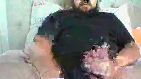 Snapshot of dpenguino chatting on 1, 11, 2025 Dpenguino online show from 1, 11, 2025