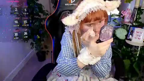 Snapshot of draculaura_ chatting on 27, 6, 2026 Draculaura online show from 27, 6, 2026