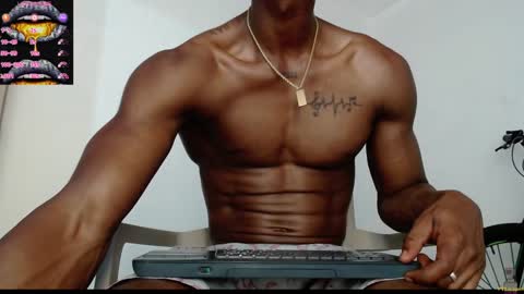 Snapshot of drake_brown_23 chatting on 30, 1, 2025 Drake 23 online show from 30, 1, 2025