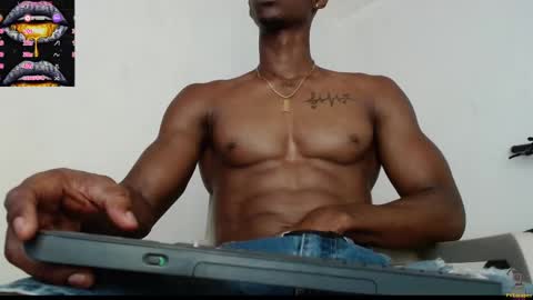 Snapshot of drake_brown_23 chatting on 9, 2, 2025 Drake 23 online show from 9, 2, 2025