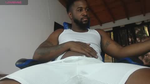 Snapshot of drake_nassir4 chatting on 3, 7, 2026 ---Drake--- online show from 3, 7, 2026